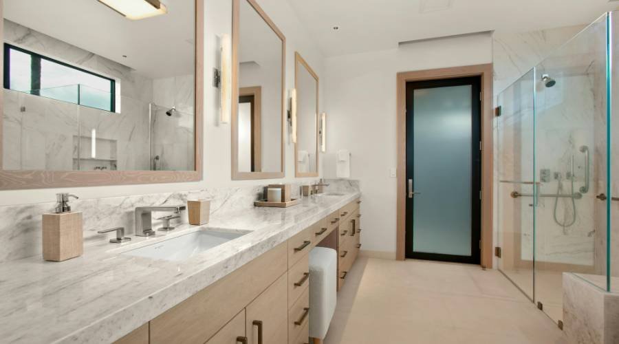 luxury bathroom renovations